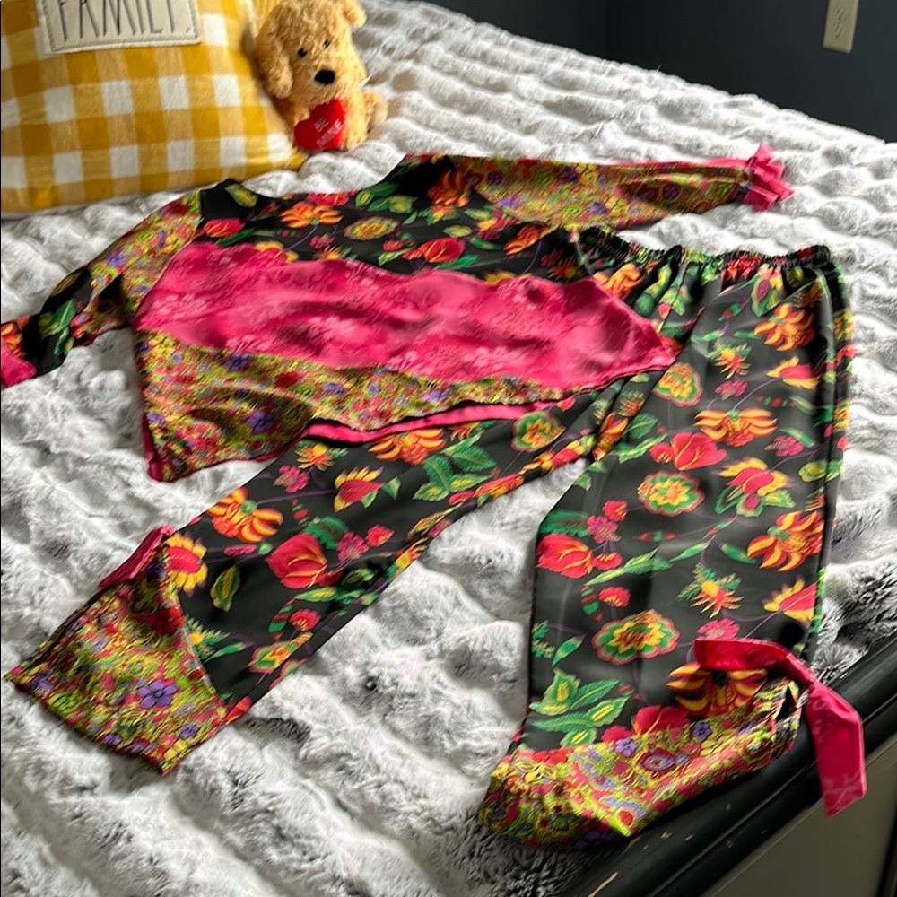 Floral Long Sleeve Top and Pants Set